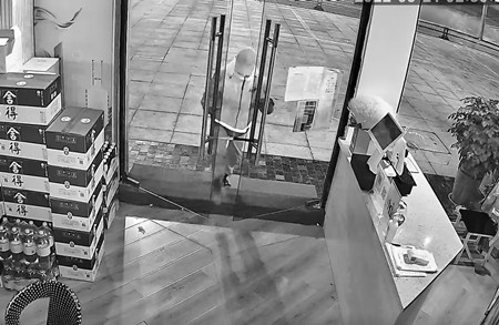 針對(duì)煙酒超市被盜頻發(fā)，AI視頻聯(lián)網(wǎng)報(bào)警系統(tǒng)使用時(shí)的建議