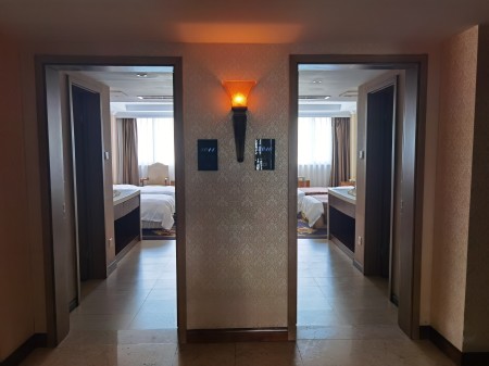 酒店安裝監(jiān)控攝像頭的目的，AI視頻監(jiān)控如何實現(xiàn)