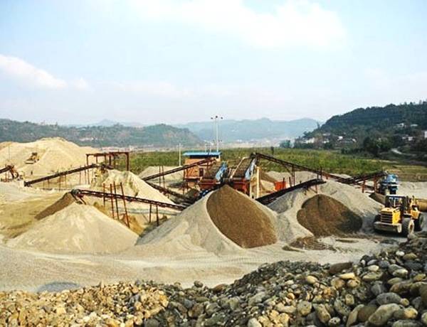 砂石場安裝AI視頻監(jiān)控系統(tǒng)，實現(xiàn)監(jiān)控服務(wù)的&ldquo;蛻變&rdquo;